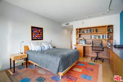 1705 Ocean Ave #508, Santa Monica, CA 90401 - Photo 15