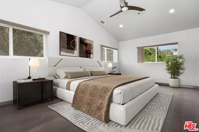 2447 Stonyvale Rd, Tujunga, CA 91042 - Photo 15