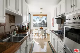 750 S Bundy Dr, Los Angeles, CA 90049 - Photo 11