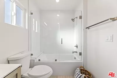 16233 Parthenia St, North Hills, CA 91343 - Photo 19