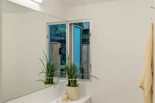 1060 Nowita Pl, Venice, CA 90291 - Photo 19