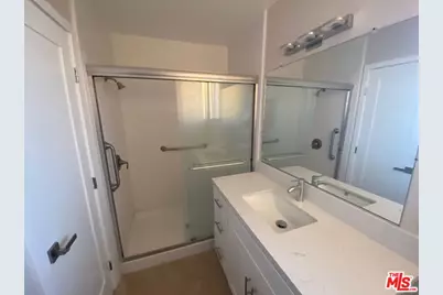 512 Evergreen St #309, Inglewood, CA 90302 - Photo 7