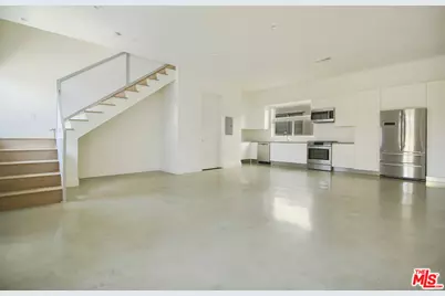 2496 S Centinela Ave #3, Los Angeles, CA 90064 - Photo 1