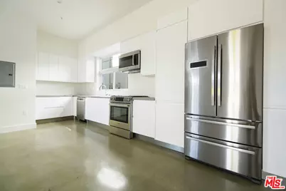 2496 S Centinela Ave #3, Los Angeles, CA 90064 - Photo 5