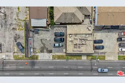 1021 W 101st St, Los Angeles, CA 90044 - Photo 31