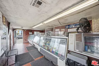 1025 W 101st St, Los Angeles, CA 90044 - Photo 21