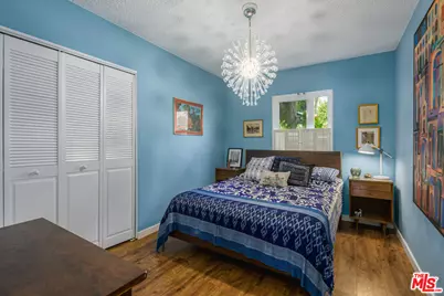 6902 Andasol Ave, Van Nuys, CA 91406 - Photo 13