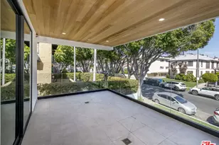 1017 N Croft Ave, Los Angeles, CA 90069 - Photo 13