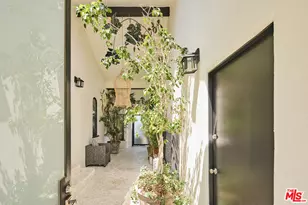 2266 Cold Canyon Rd, Calabasas, CA 91302 - Photo 31