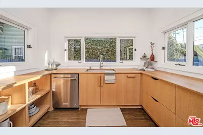 173 S Kingsley Dr, Los Angeles, CA 90004 - Photo 21