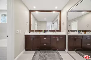 157 S Donna Ct, Anaheim, CA 92807 - Photo 19