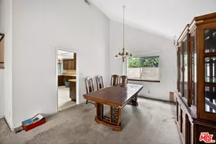 23255 Covello St, Canoga Park, CA 91304 - Photo 9