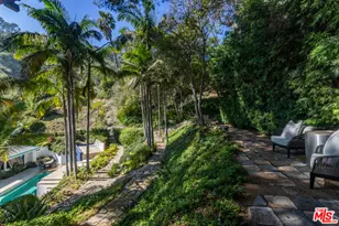 2034 Outpost Dr, Los Angeles, CA 90068 - Photo 37