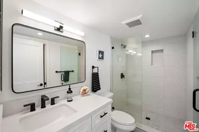 11838 Ebbtide Ln, Malibu, CA 90265 - Photo 13