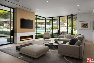 9509 Heather Rd, Beverly Hills, CA 90210 - Photo 11