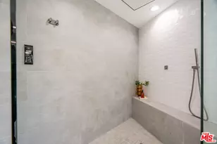 7141 Woodrow Wilson Dr, Los Angeles, CA 90068 - Photo 29