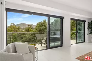 7141 Woodrow Wilson Dr, Los Angeles, CA 90068 - Photo 31