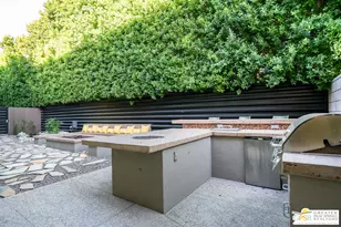 588 E San Lorenzo Rd, Palm Springs, CA 92264 - Photo 33