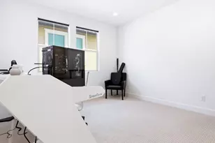 21230 W Wildflower Way, Chatsworth, CA 91311 - Photo 43