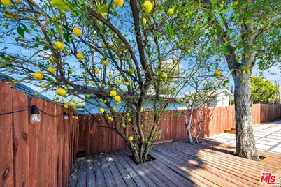 10509 Wilsey Ave, Tujunga, CA 91042 - Photo 31