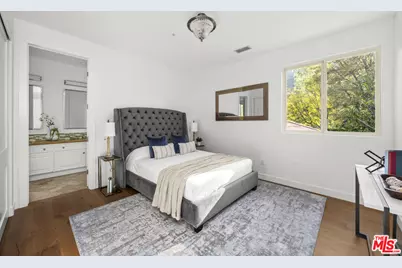 3909 Cresthaven Dr, Westlake Village, CA 91362 - Photo 23