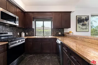 500 N Orlando Ave #101, West Hollywood, CA 90048 - Photo 11