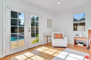 6001 Oakdale Ave, Woodland Hills, CA 91367 - Photo 11