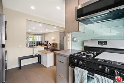 1317 Stanford St #5, Santa Monica, CA 90404 - Photo 7