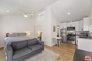 19014 Bessemer St, Tarzana, CA 91335 - Photo 5