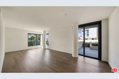 1755 Ocean Ave #303, Santa Monica, CA 90401 - Photo 9