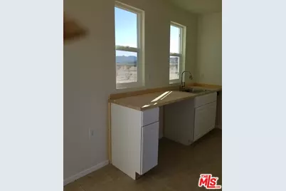 68860 Foley Dr, Twentynine Palms, CA 92277 - Photo 11