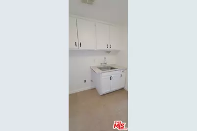 1137 N Mayfield Ave, San Bernardino, CA 92410 - Photo 5