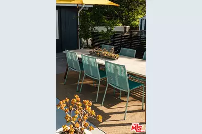21114 Colina Dr, Topanga, CA 90290 - Photo 19
