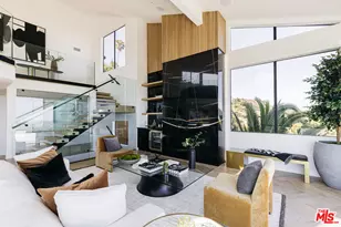 7866 Fareholm Dr, Los Angeles, CA 90046 - Photo 3