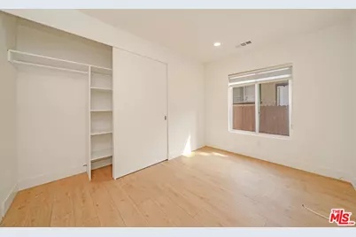 5430 Monroe St, Los Angeles, CA 90038 - Photo 15