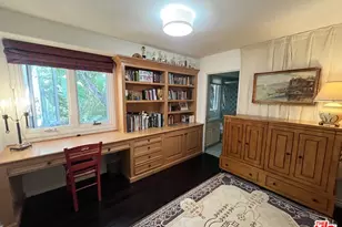17036 Rancho St, Encino, CA 91316 - Photo 25