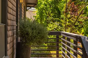 9648 Yoakum Dr, Beverly Hills, CA 90210 - Photo 39