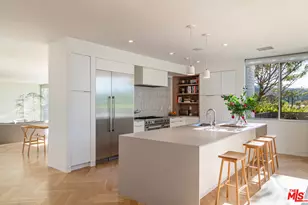 16411 Garvin Dr, Encino, CA 91436 - Photo 9