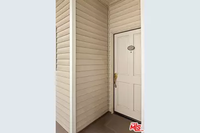 2706 Honolulu Ave #105, Montrose, CA 91020 - Photo 5