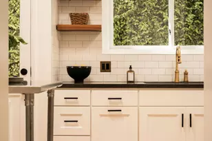 1738 S Ogden Dr, Los Angeles, CA 90019 - Photo 17