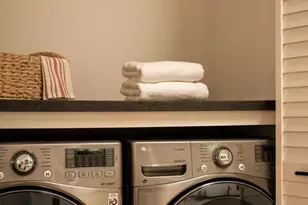 1738 S Ogden Dr, Los Angeles, CA 90019 - Photo 19