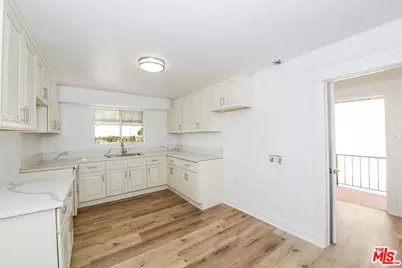 527 N Cummings St, Los Angeles, CA 90033 - Photo 19