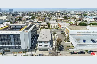 151 S Mountainview Ave, Los Angeles, CA 90057 - Photo 9