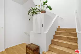 10055 Reevesbury Dr, Los Angeles, CA 90210 - Photo 17