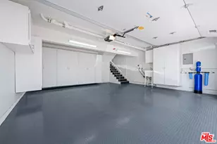 17169 Palisades Cir, Pacific Palisades, CA 90272 - Photo 45