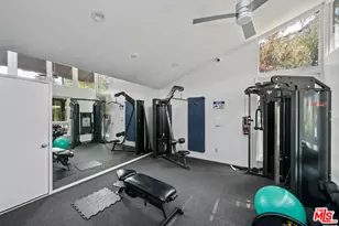 17169 Palisades Cir, Pacific Palisades, CA 90272 - Photo 57