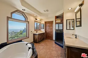2131 Kew Dr, Los Angeles, CA 90046 - Photo 43