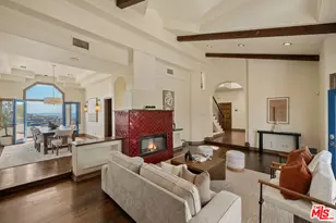 2131 Kew Dr, Los Angeles, CA 90046 - Photo 17