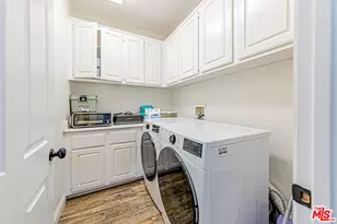 6084 Holland Ct, Eastvale, CA 92880 - Photo 15