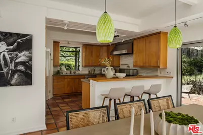 1557 Topanga Skyline Dr, Topanga, CA 90290 - Photo 17